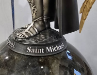 Ювелирная скульптура католический Saint Michael большая