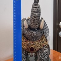 статуэтка африканского слона из серебра