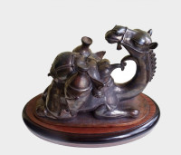 скульптура бронза верблюд - корабль пустыни