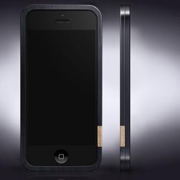 Титановый бампер с золотом iPhone 5