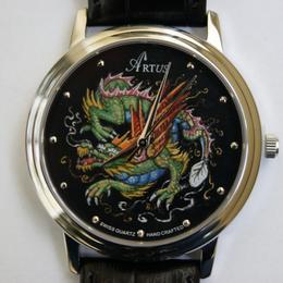 Часы драконы