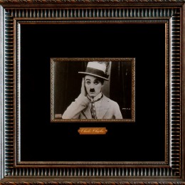 Чарли Чаплин (автограф на фото)