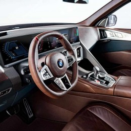 BMW Concept XM – спортивный гибрид с вызывающим дизайном и большой мощностью