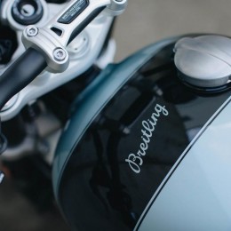 Breitling и Triumph объединились для создания часов и мотоцикла