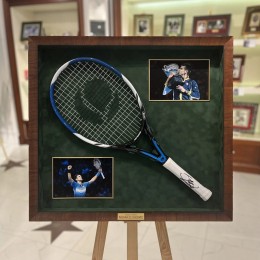 Новак Джокович (теннисная ракетка с автографом)