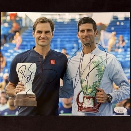 Роджер Федерер и Новак Джокович (фото с автографом)