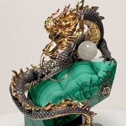 Скульптура Дракон и жемчужина (серебро, оникс, малахит)