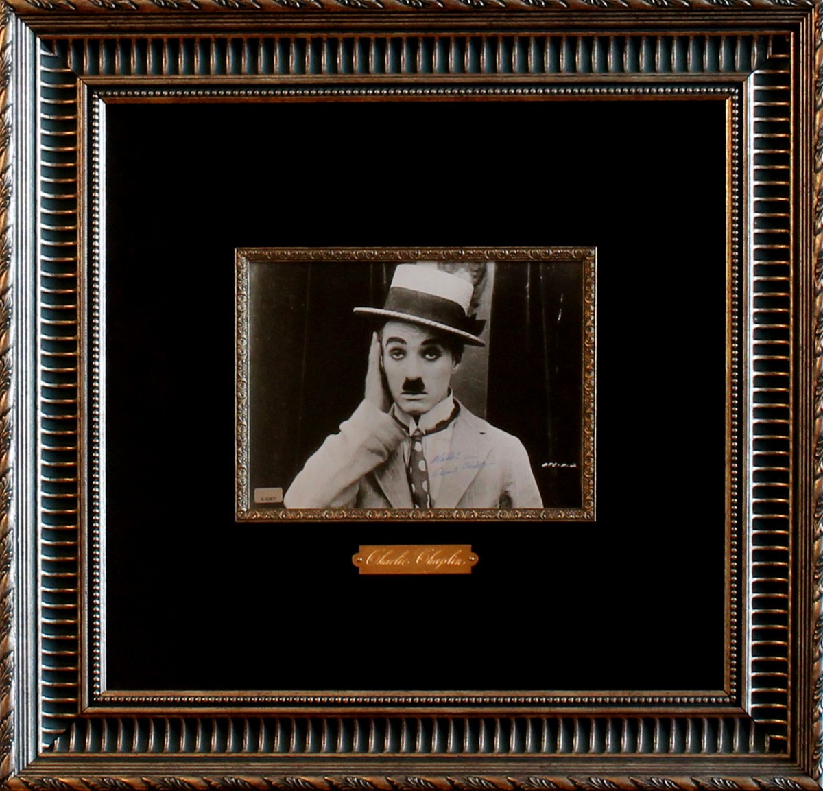 Чарли Чаплин (автограф на фото)