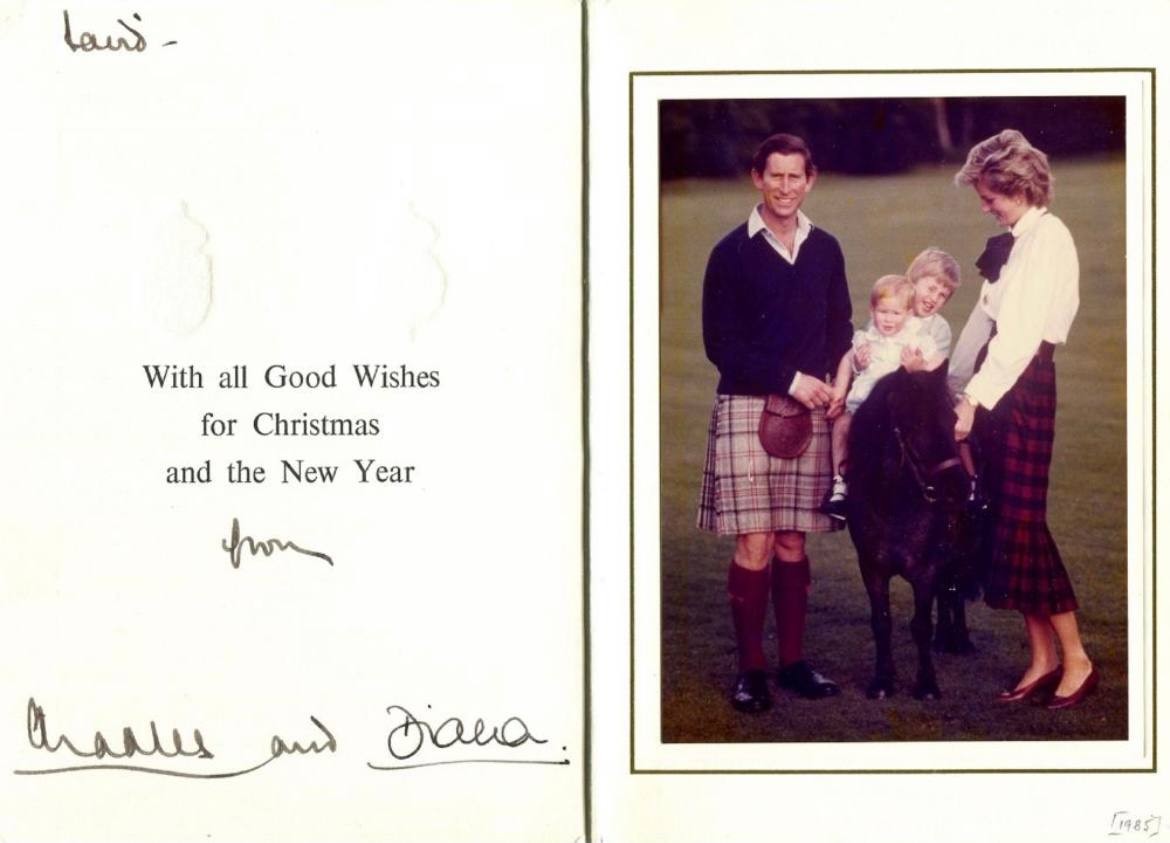 Автограф принца Чарльза и принцессы Дианы (на открытке)